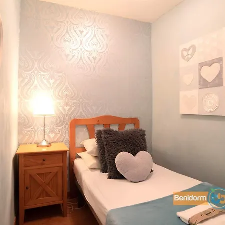 아파트 No New Bookings